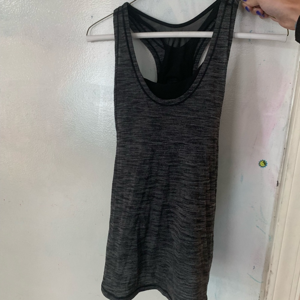 Lululemon tank top